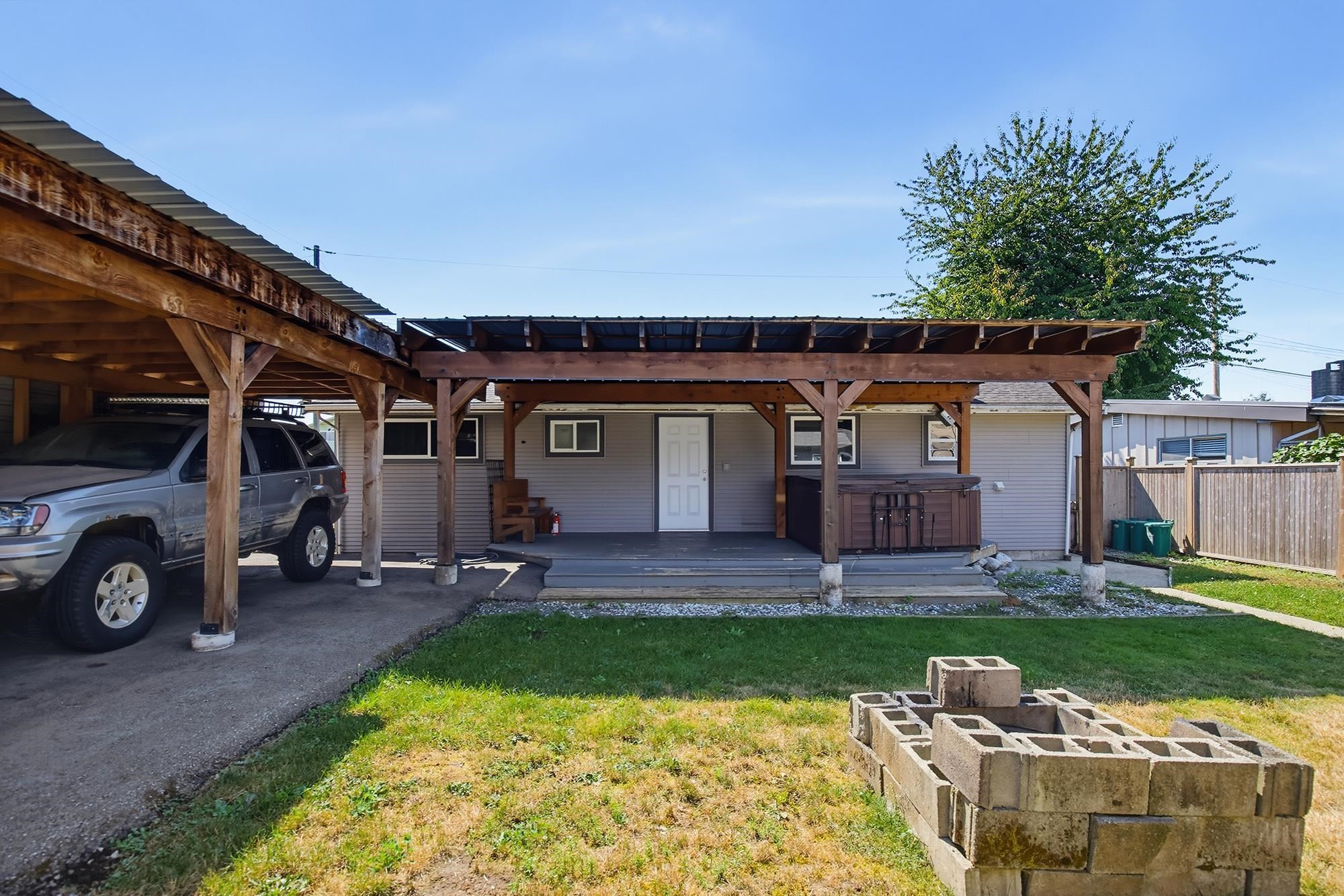 









33515


8

Avenue,
Mission,




BC
V2V 2H4

