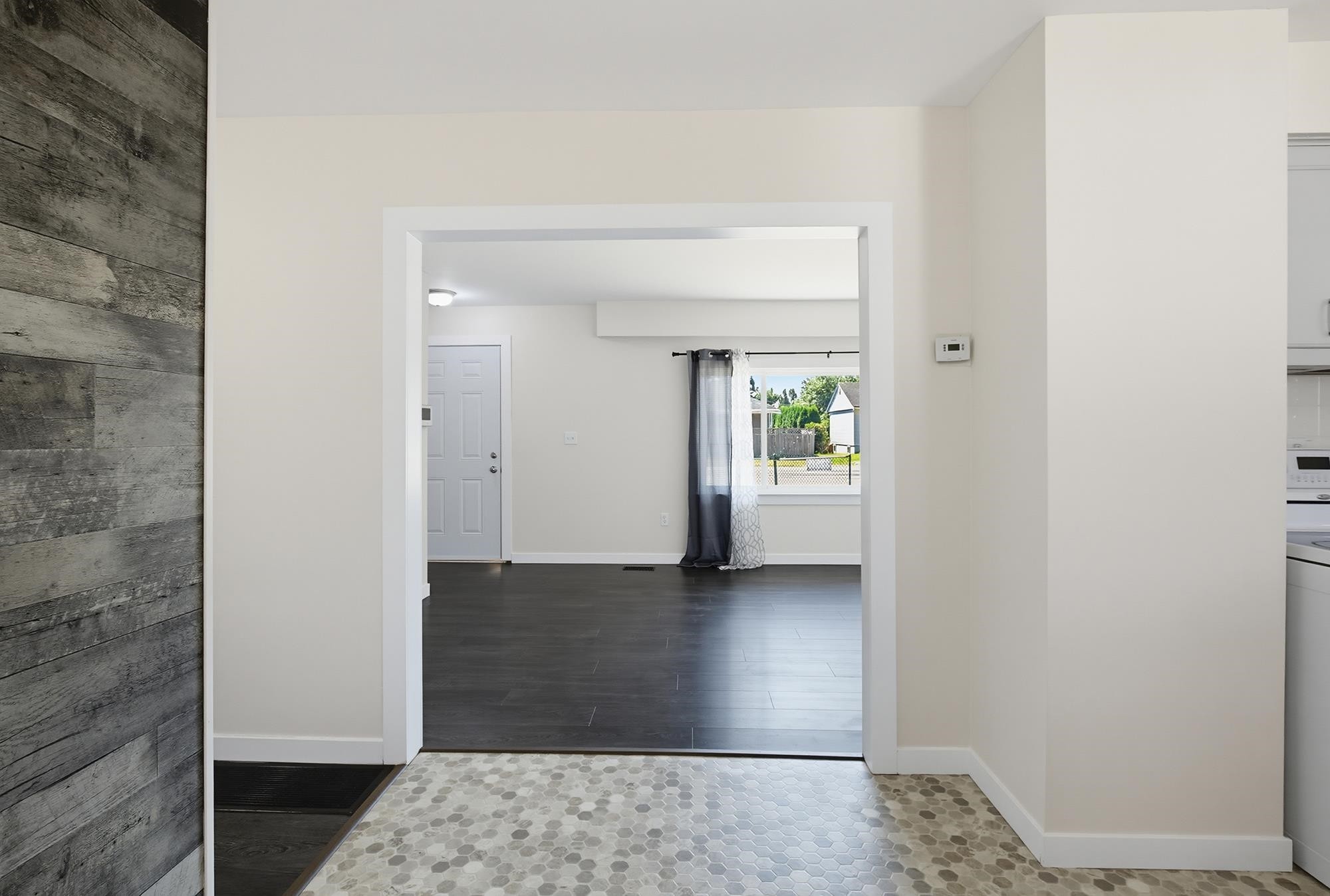 









33515


8

Avenue,
Mission,




BC
V2V 2H4

