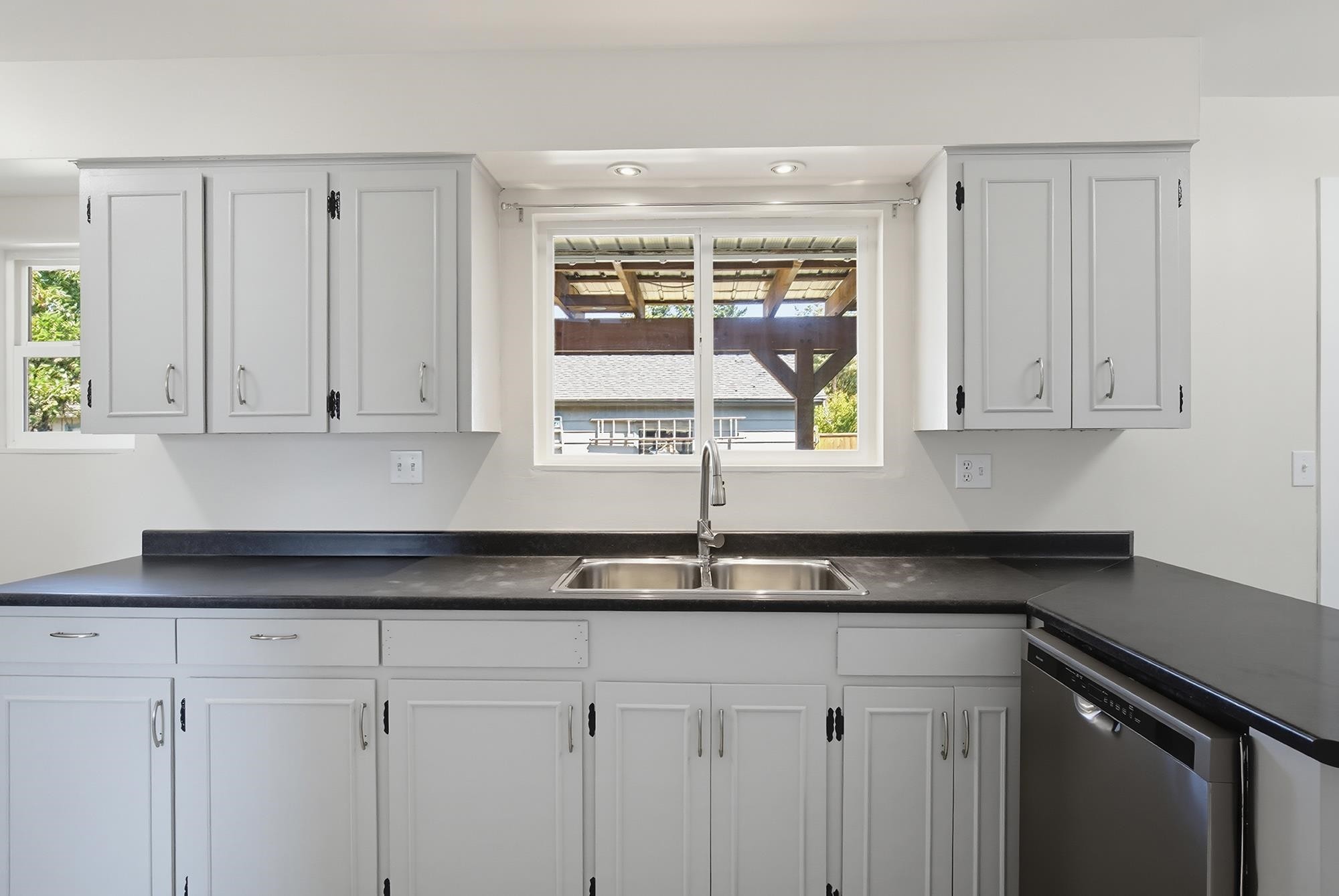 









33515


8

Avenue,
Mission,




BC
V2V 2H4

