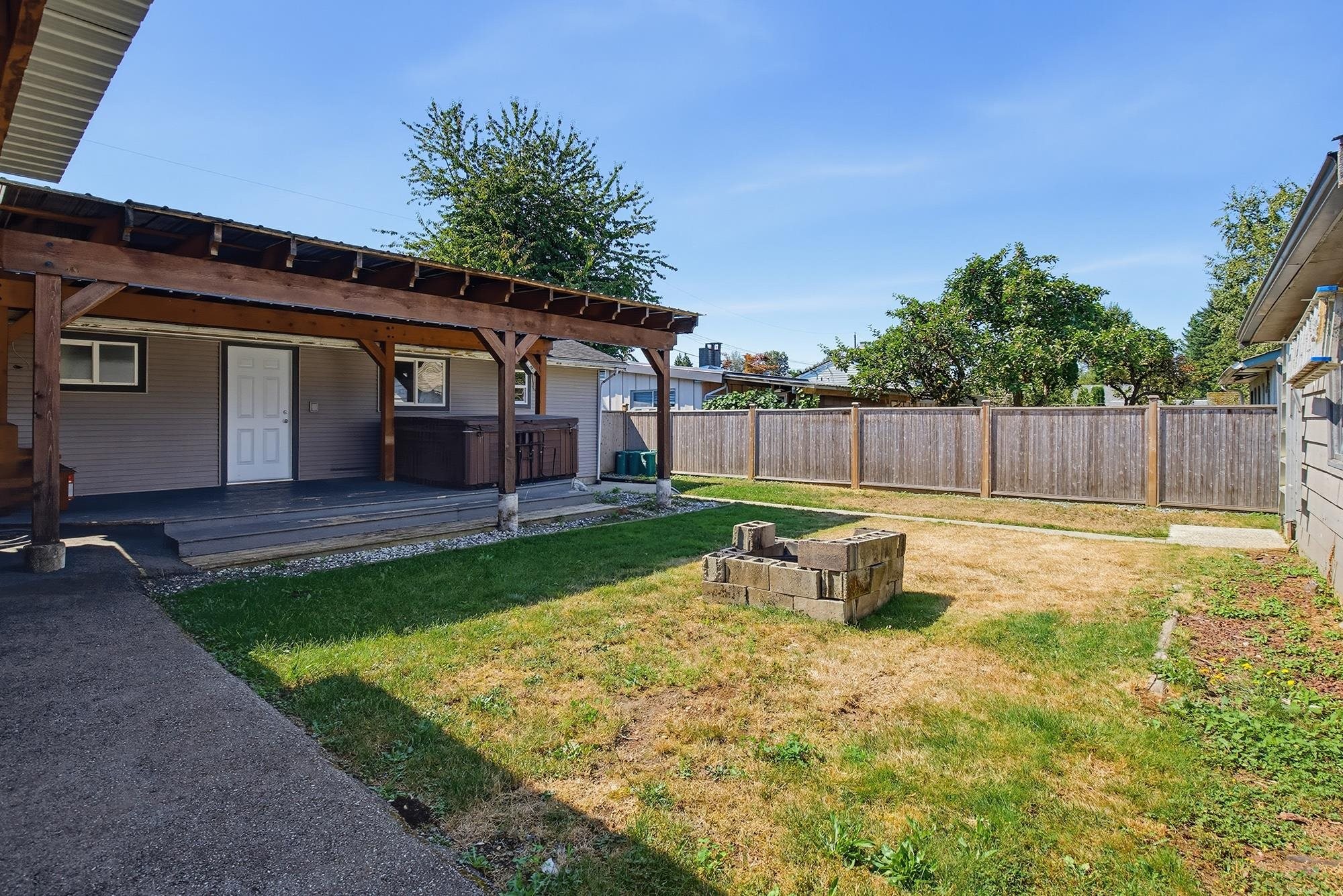 









33515


8

Avenue,
Mission,




BC
V2V 2H4


