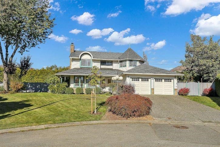 









8182


140b

Street,
Surrey,




BC
V3W 8X3

