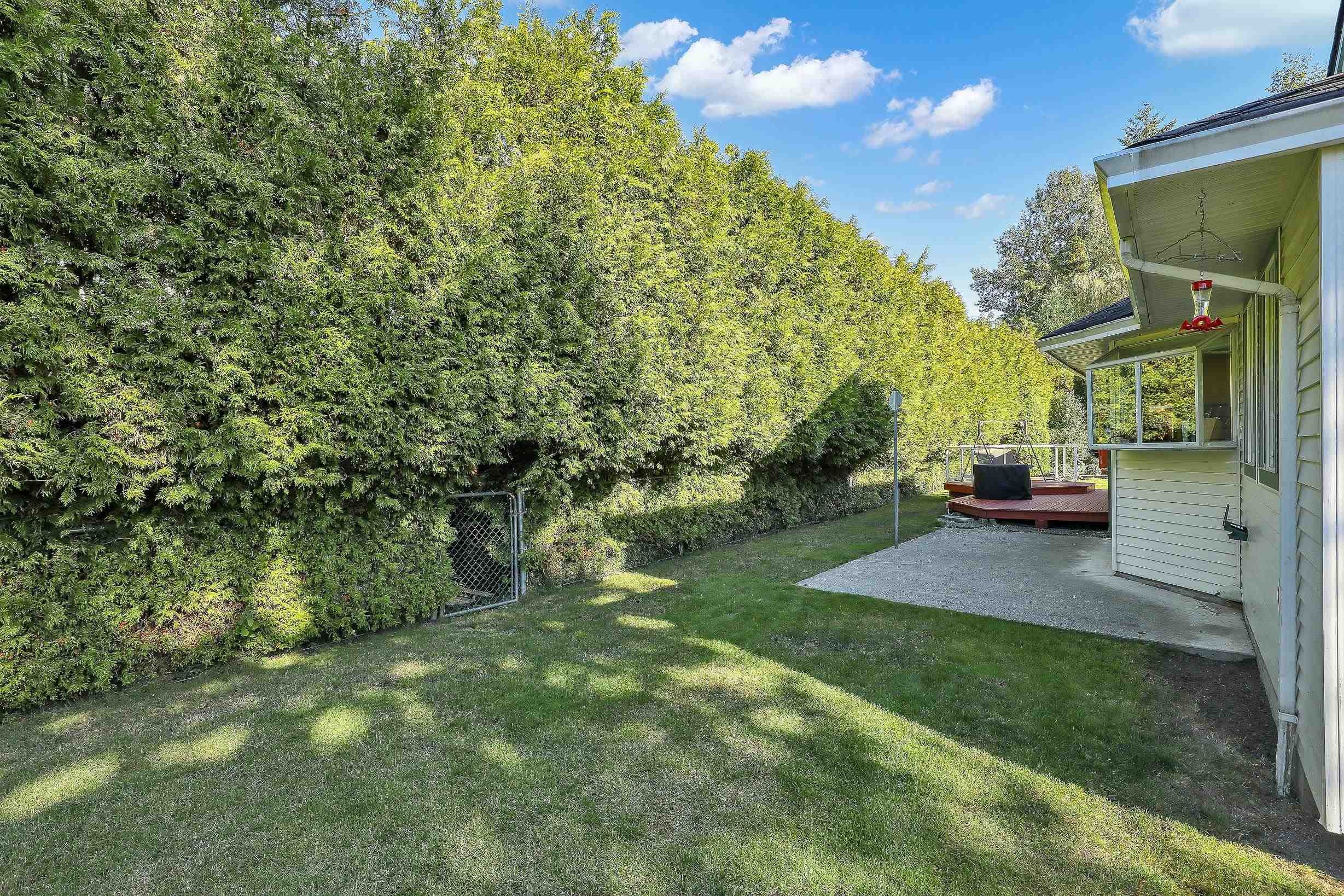 









8182


140b

Street,
Surrey,




BC
V3W 8X3

