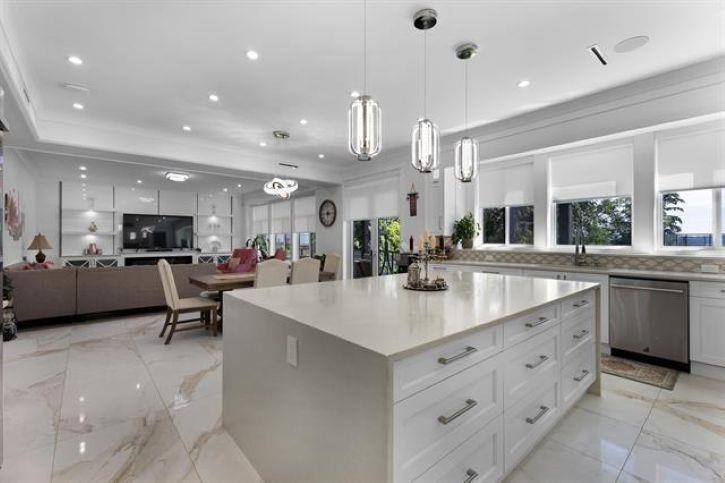 









13170


57

Avenue,
Surrey,




BC
V3X 0K2

