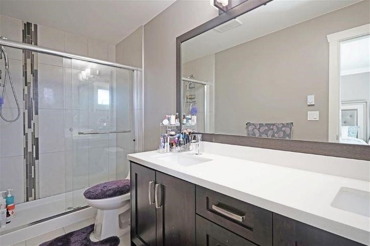 









14285


64

Avenue, 50,
Surrey,




BC
V3W 1Z2

