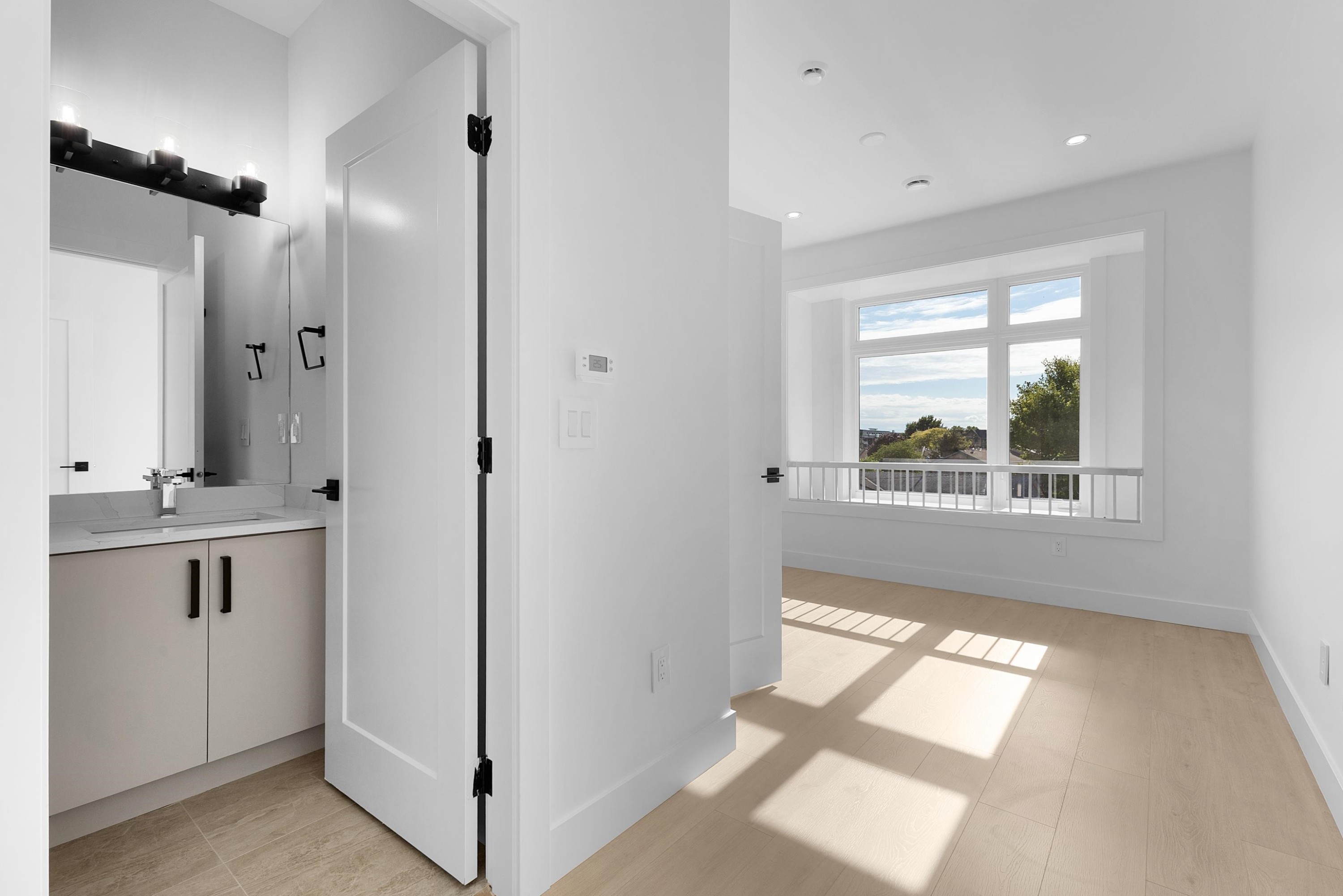 









5840


179

Street, 101,
Surrey,




BC
V3S 4J9

