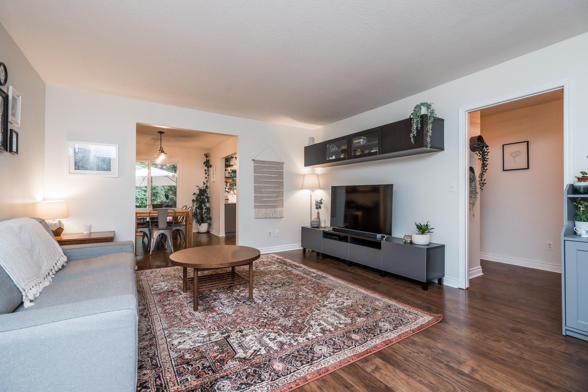 









4483


208

Street,
Langley,




BC
V3A 2H7

