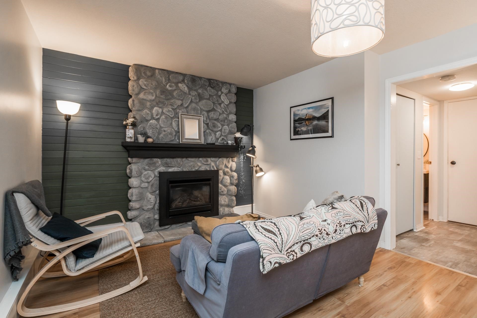 









4483


208

Street,
Langley,




BC
V3A 2H7

