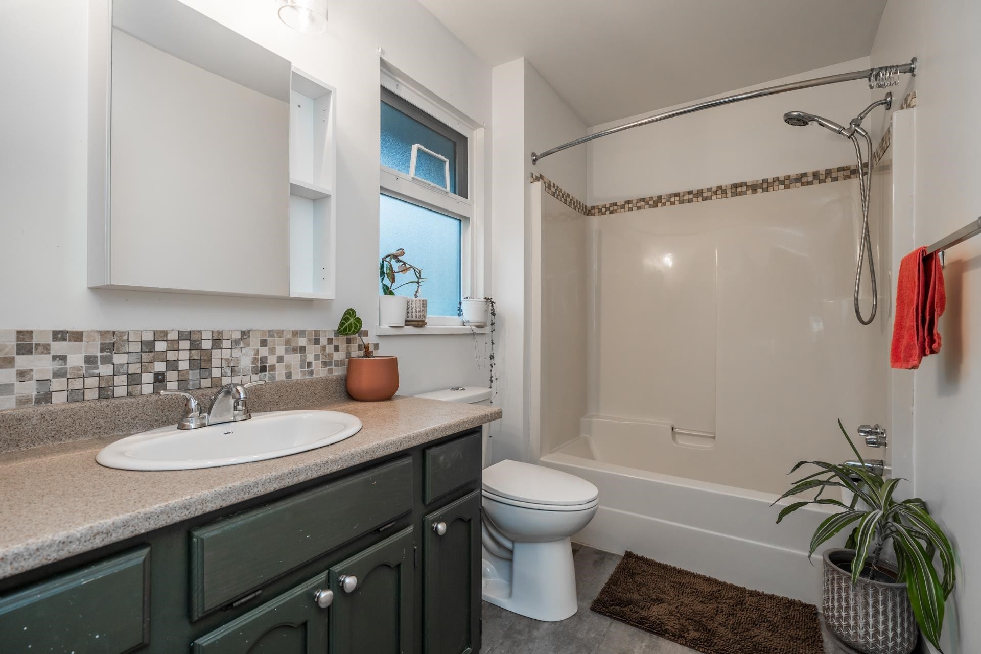 









4483


208

Street,
Langley,




BC
V3A 2H7

