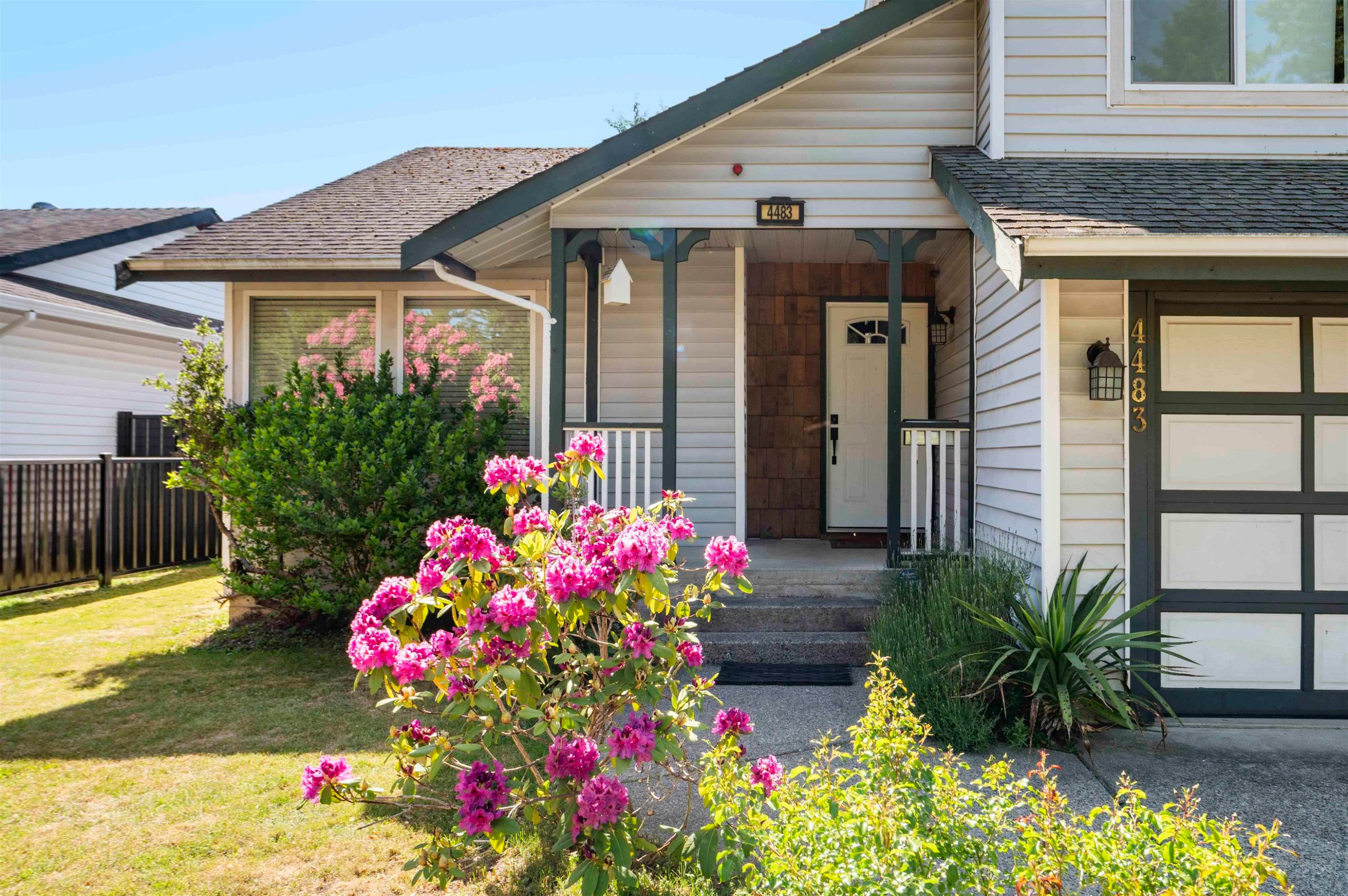 









4483


208

Street,
Langley,




BC
V3A 2H7

