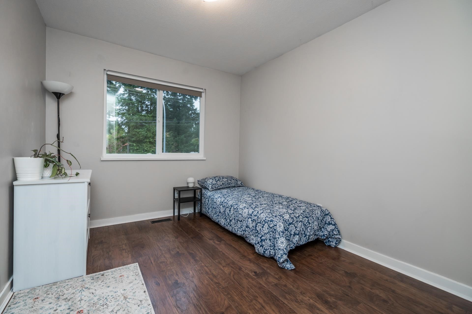 









4483


208

Street,
Langley,




BC
V3A 2H7

