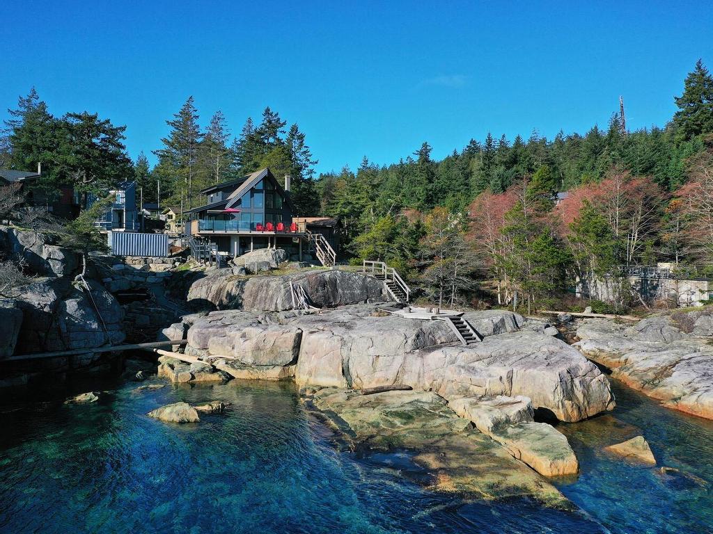 









5275


Taylor

Crescent,
Halfmoon Bay,




BC
V7Z 1B5

