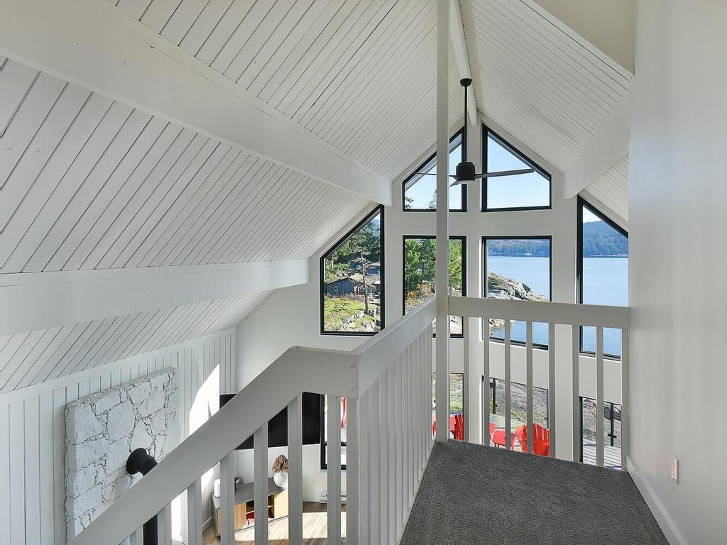 









5275


Taylor

Crescent,
Halfmoon Bay,




BC
V7Z 1B5

