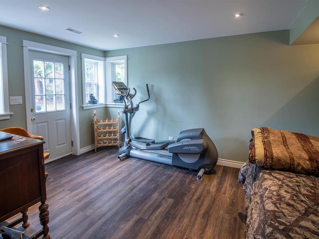 









2345


Sunnyside

Road,
Anmore,




BC
V3H 4Y5

