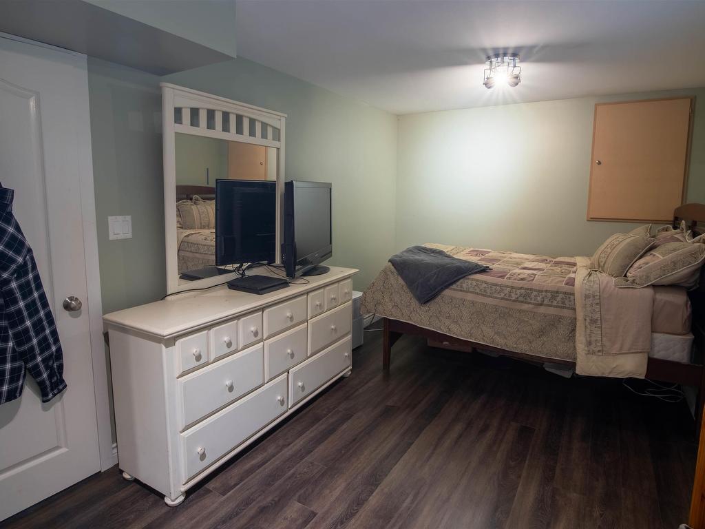 









2345


Sunnyside

Road,
Anmore,




BC
V3H 4Y5

