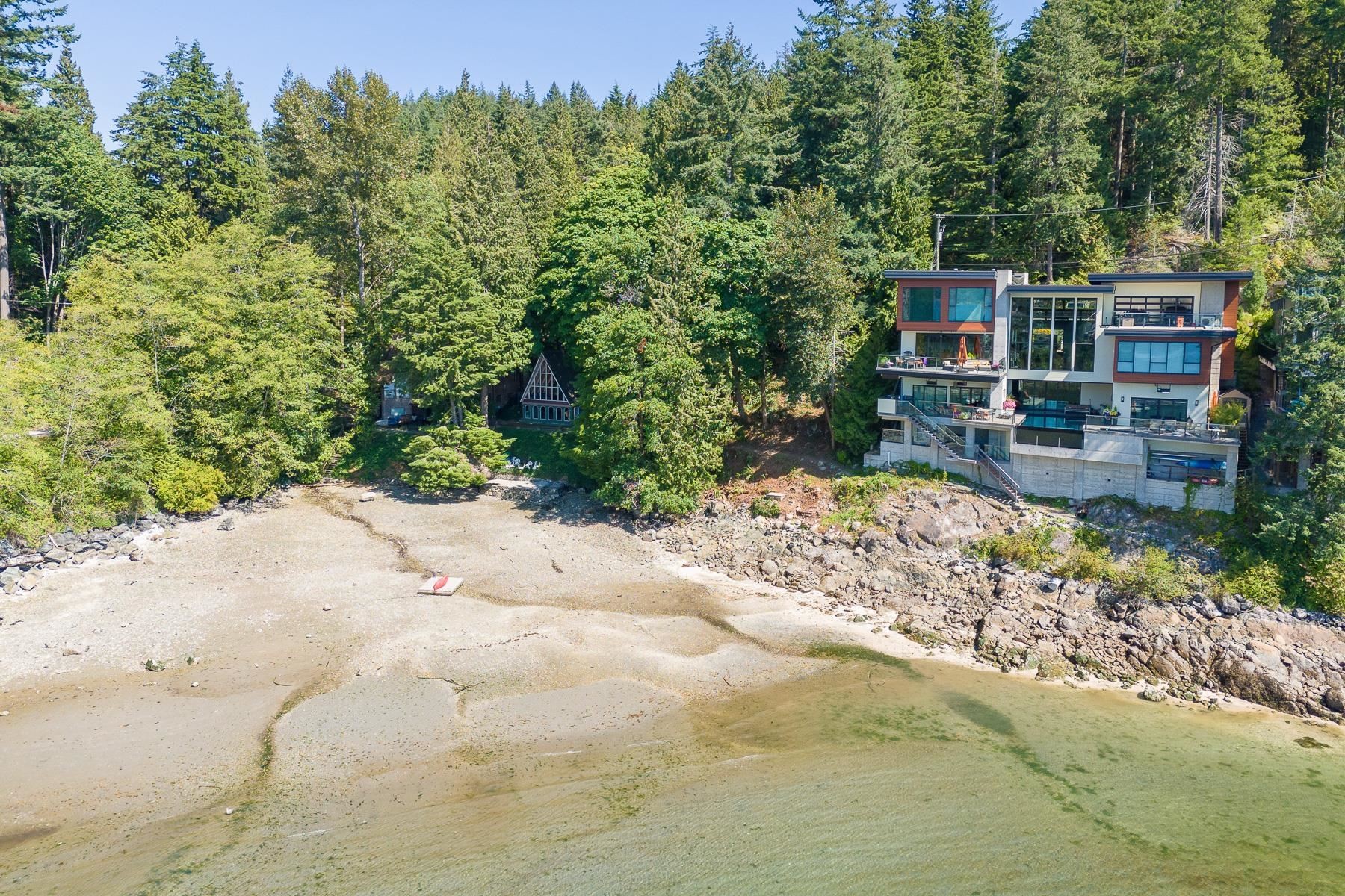 









4855


Belcarra Bay

Road,
Port Moody,







BC
V3H 4N4

