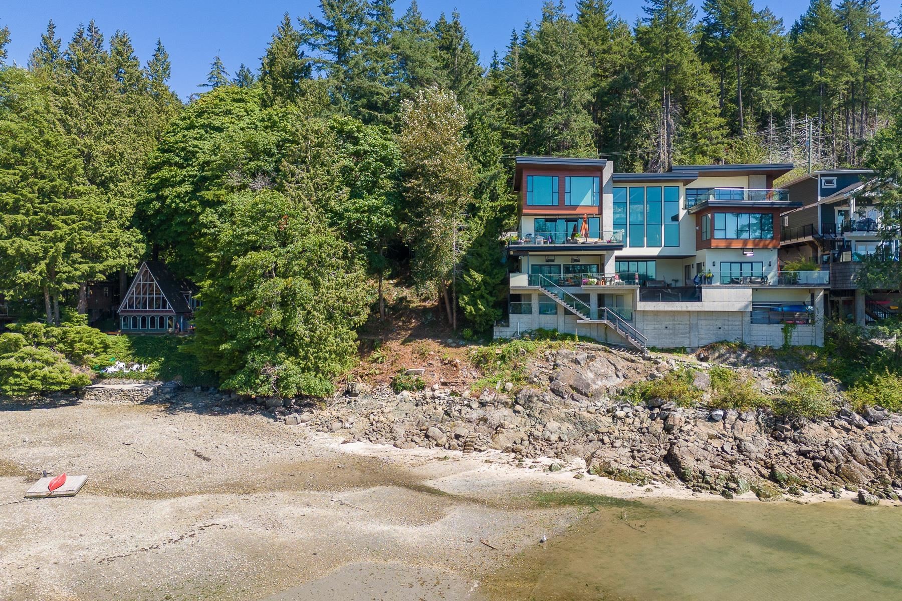 









4855


Belcarra Bay

Road,
Port Moody,







BC
V3H 4N4


