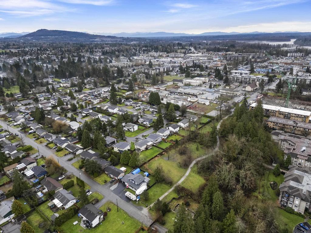 









22421


Streng

Avenue,
Maple Ridge,




BC
V2X 4M4

