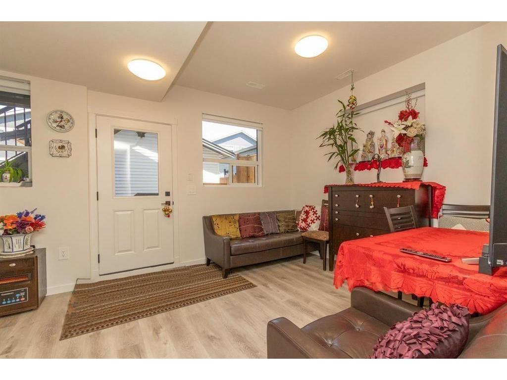 









25065


112

Avenue,
Maple Ridge,




BC
V2W 0K6

