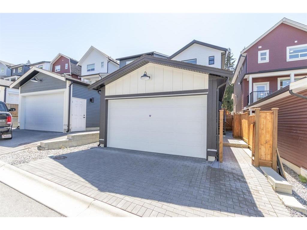 









25065


112

Avenue,
Maple Ridge,




BC
V2W 0K6

