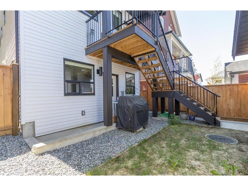 









25065


112

Avenue,
Maple Ridge,




BC
V2W 0K6

