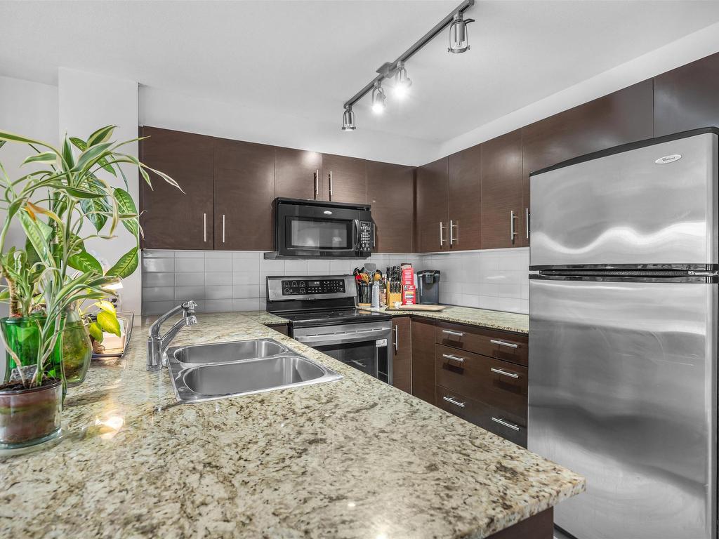 









11667


Haney

Bypass, 301,
Maple Ridge,




BC
V2X 8W9

