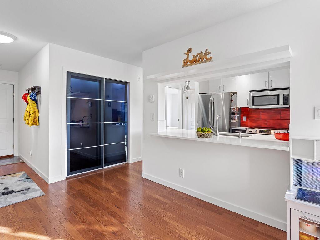 









8460


Jellicoe

Street, 212,
Vancouver,




BC
V5S 4S8

