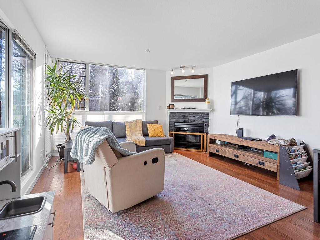 









8460


Jellicoe

Street, 212,
Vancouver,




BC
V5S 4S8

