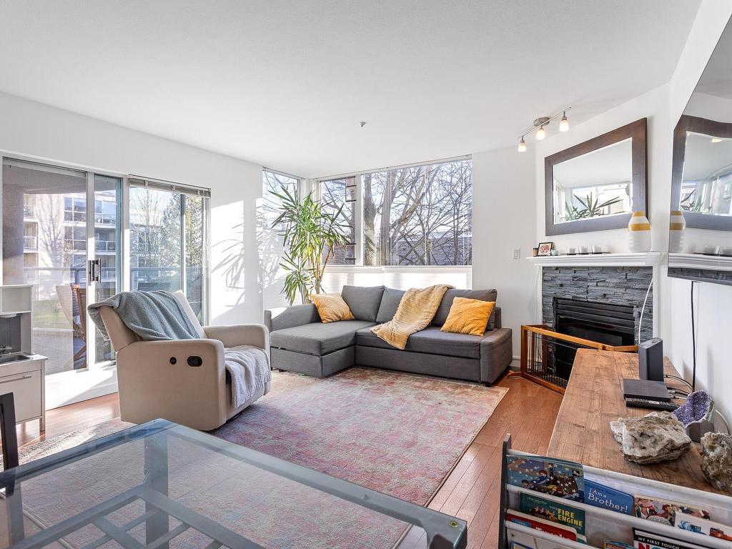 









8460


Jellicoe

Street, 212,
Vancouver,




BC
V5S 4S8

