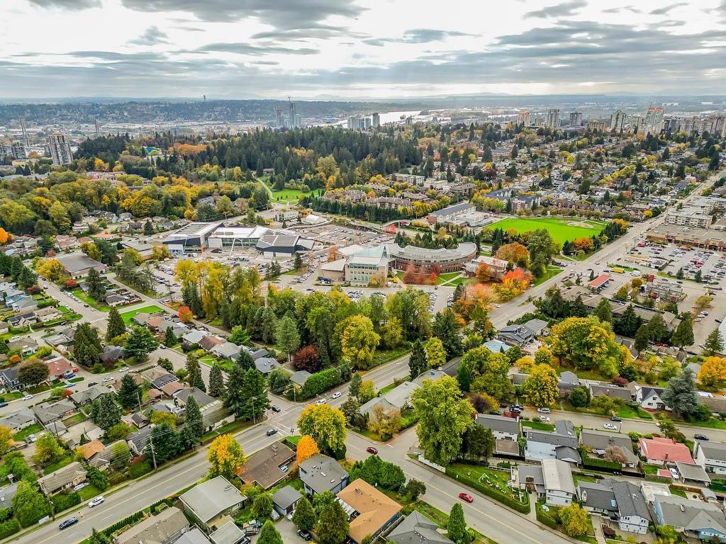 












57 E EIGHTH AVENUE

,
New Westminster,




BC
V3L 4J4

