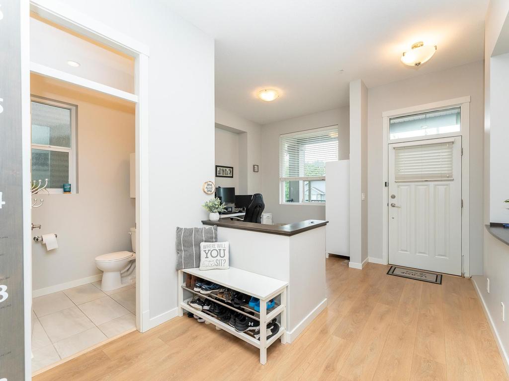 









11252


243b

Street,
Maple Ridge,




BC
V2W 1H5

