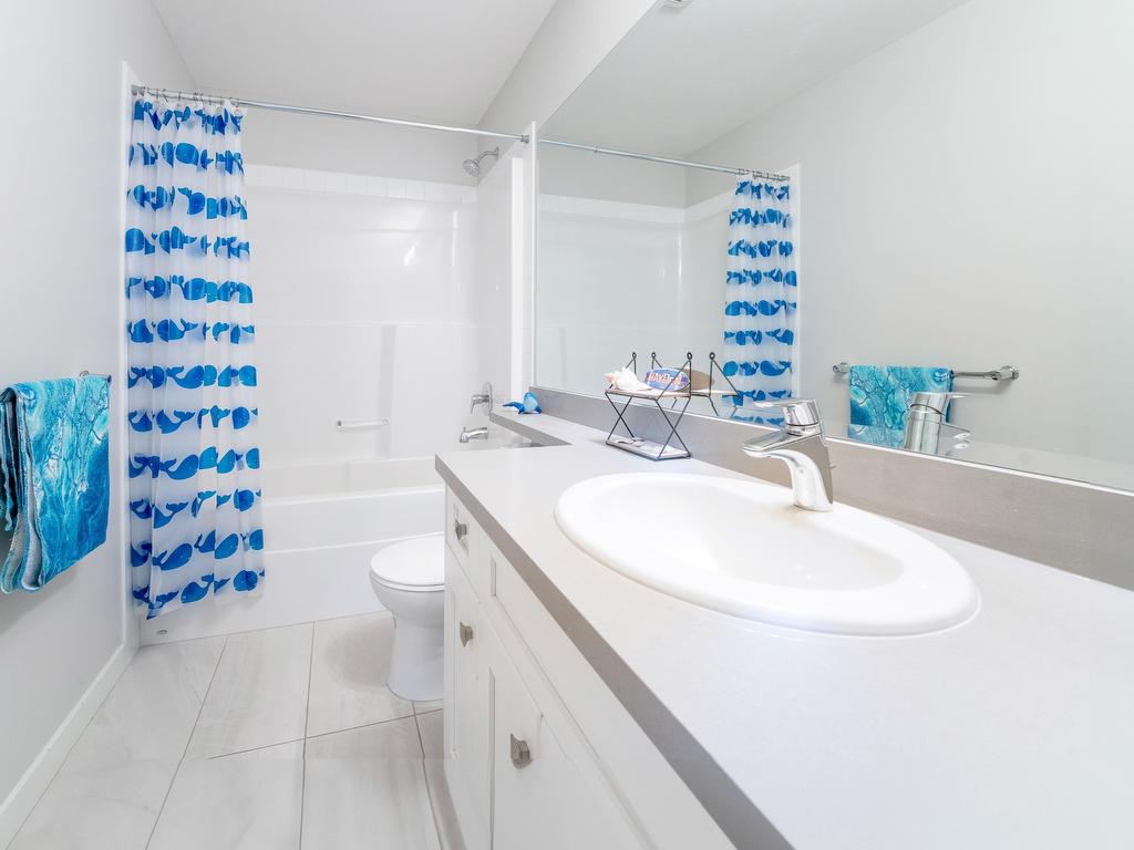 









11252


243b

Street,
Maple Ridge,




BC
V2W 1H5

