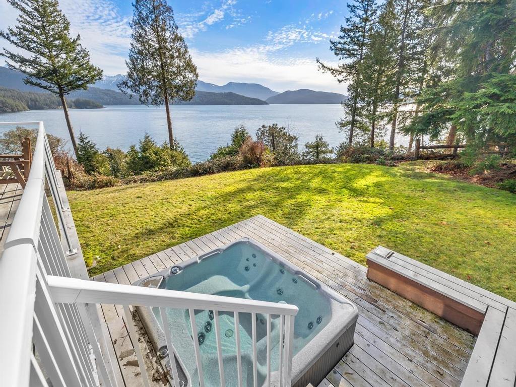 









724


The Grove

Road,
Gambier Island,




BC
V0N 1V0

