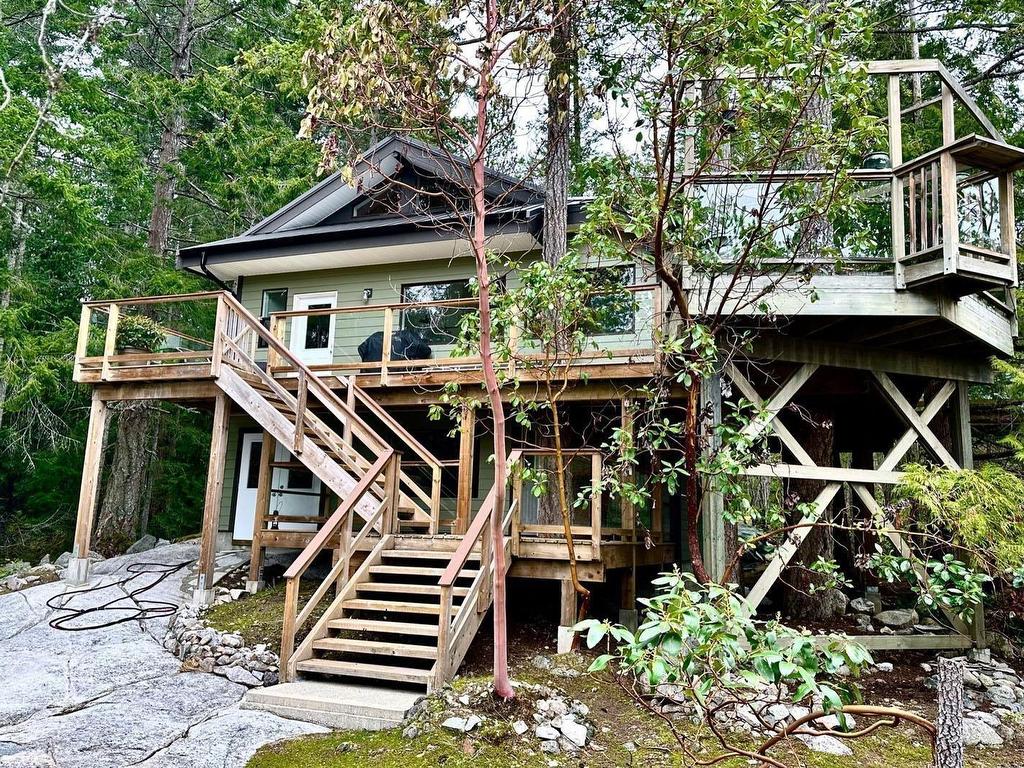 









SL 5B


Quarry

Bay,
Nelson Island,




BC
V0N 0V0

