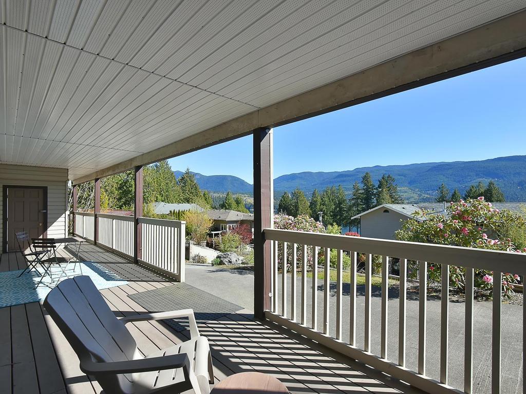 









6274


Fairway

Avenue,
Sechelt,




BC
V7Z 0P8

