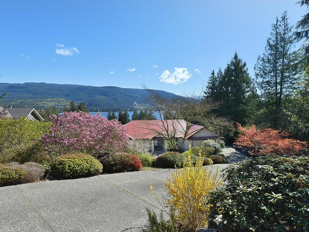 









6274


Fairway

Avenue,
Sechelt,




BC
V7Z 0P8

