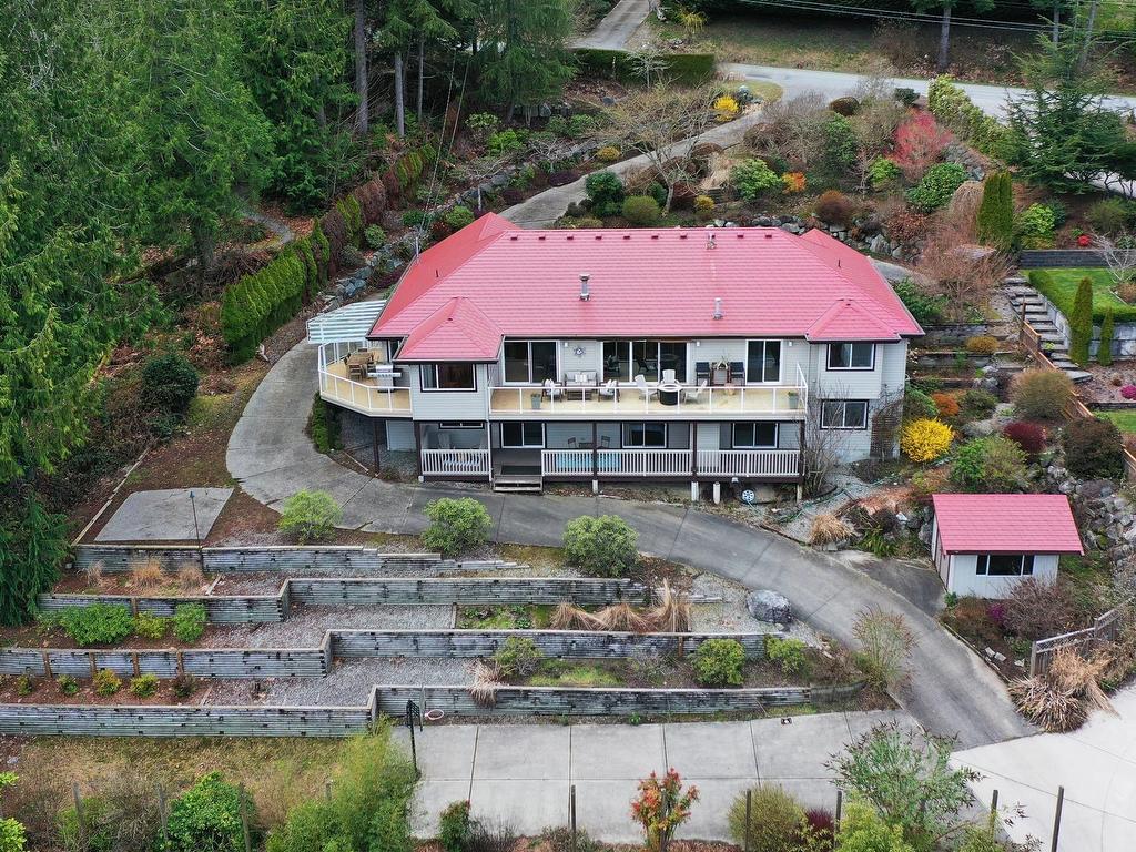 









6274


Fairway

Avenue,
Sechelt,




BC
V7Z 0P8

