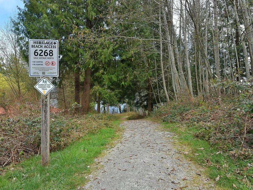 









6274


Fairway

Avenue,
Sechelt,




BC
V7Z 0P8

