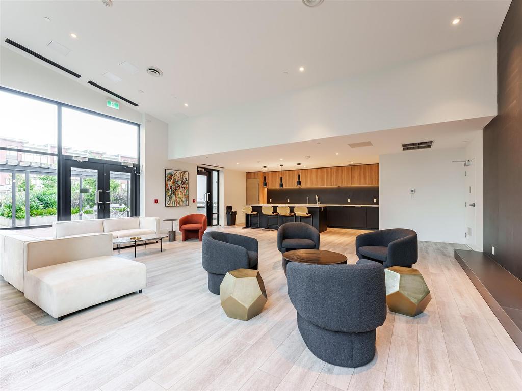 









1471


Hunter

Street, 314,
North Vancouver,




BC
V7J 1H3

