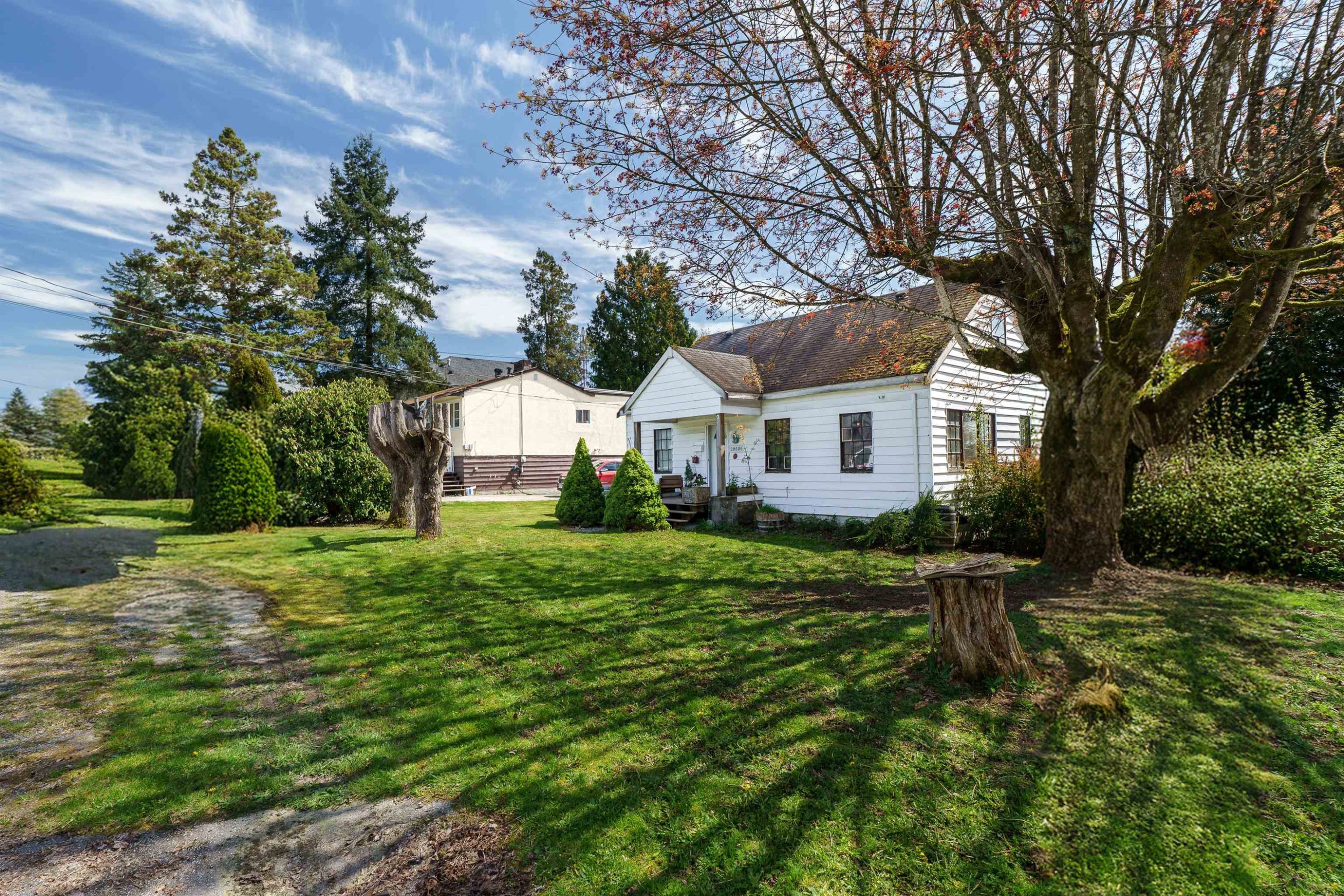 









20606


113

Avenue,
Maple Ridge,




BC
V2X 1E3


