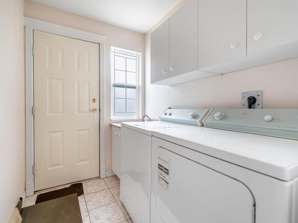 









7483


Humm

Street,
Vancouver,




BC
V5P 4B7

