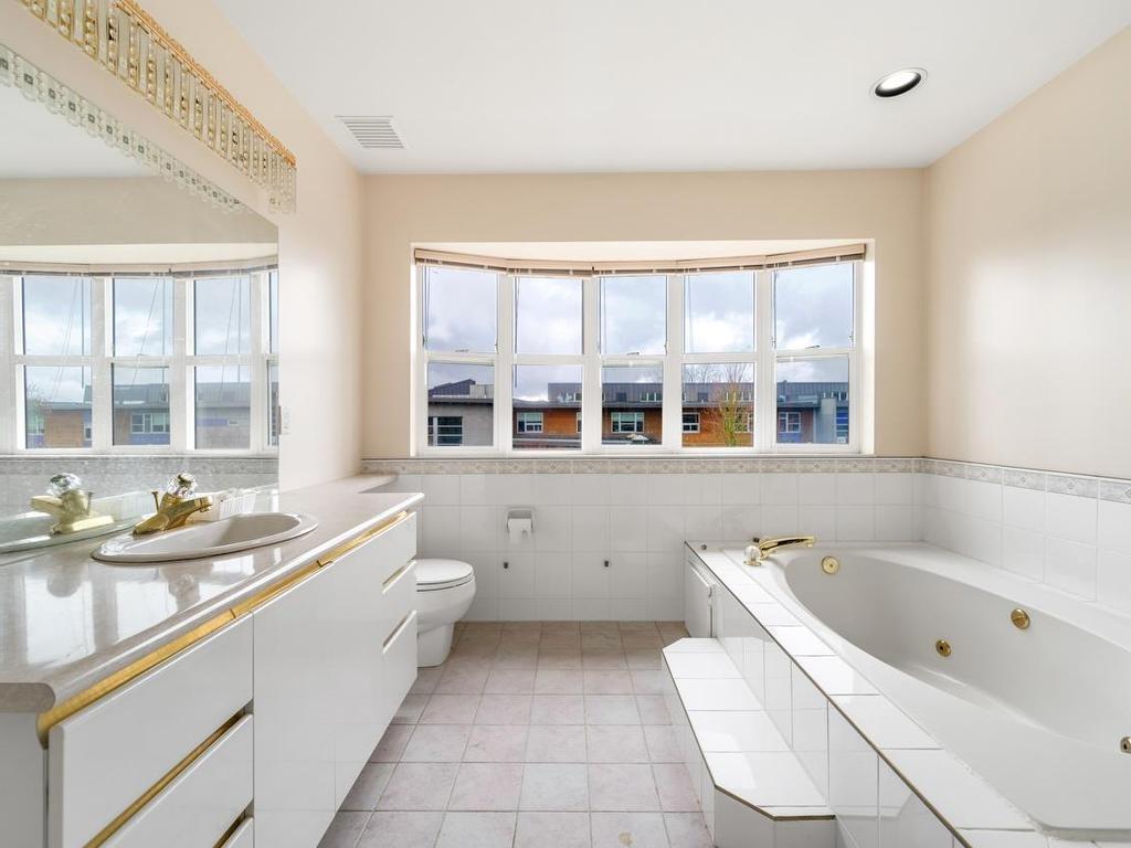 









7483


Humm

Street,
Vancouver,




BC
V5P 4B7

