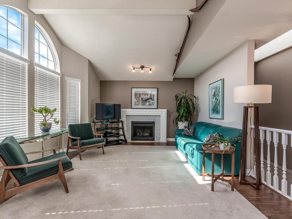 









631


Swanson

Place,
Port Coquitlam,




BC
V3B 7M2

