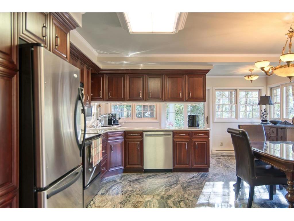 









5487


Brooks

Road,
Halfmoon Bay,




BC
V7Z 1G1

