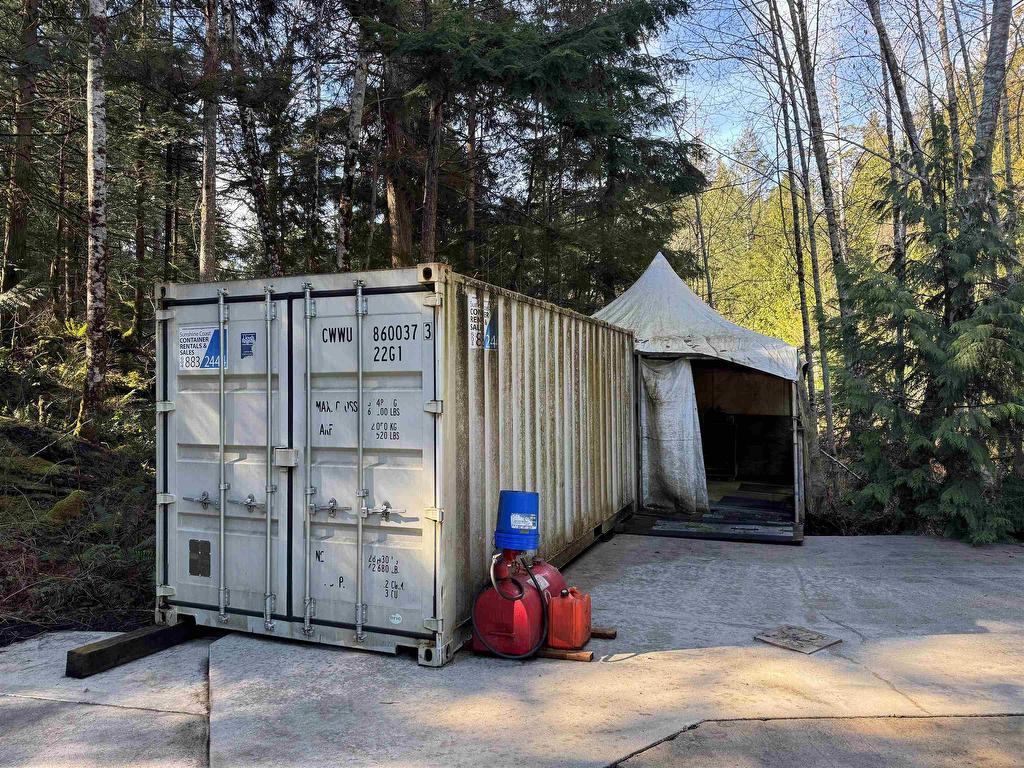 









5487


Brooks

Road,
Halfmoon Bay,




BC
V7Z 1G1

