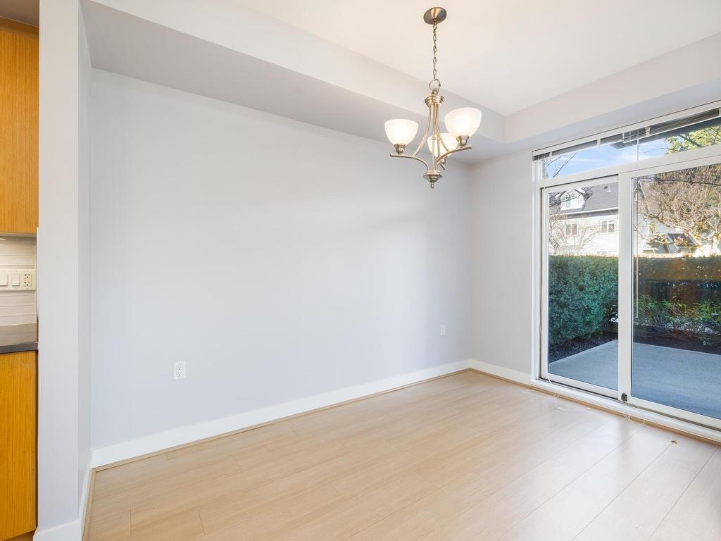 









735


15th

Street West, 121,
North Vancouver,




BC
V7M 0B8

