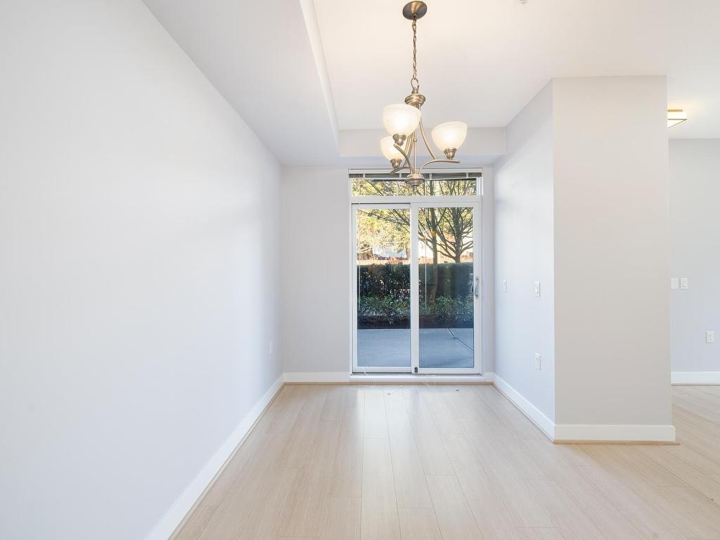 









735


15th

Street West, 121,
North Vancouver,




BC
V7M 0B8

