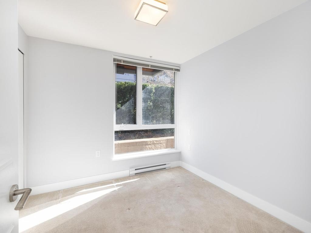 









735


15th

Street West, 121,
North Vancouver,




BC
V7M 0B8

