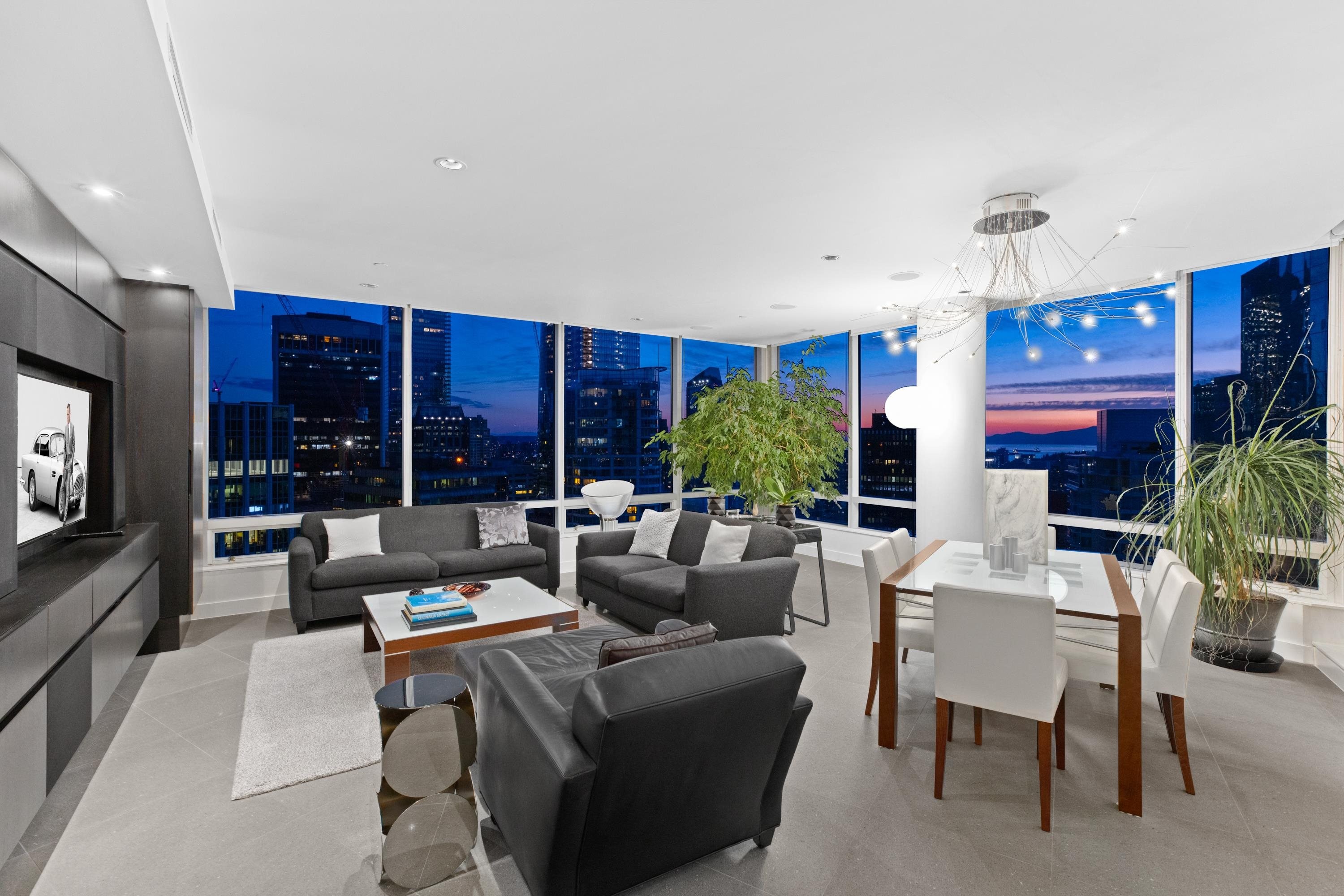 









1077


Cordova

Street West, 2903,
Vancouver,




BC
V6C 2C6


