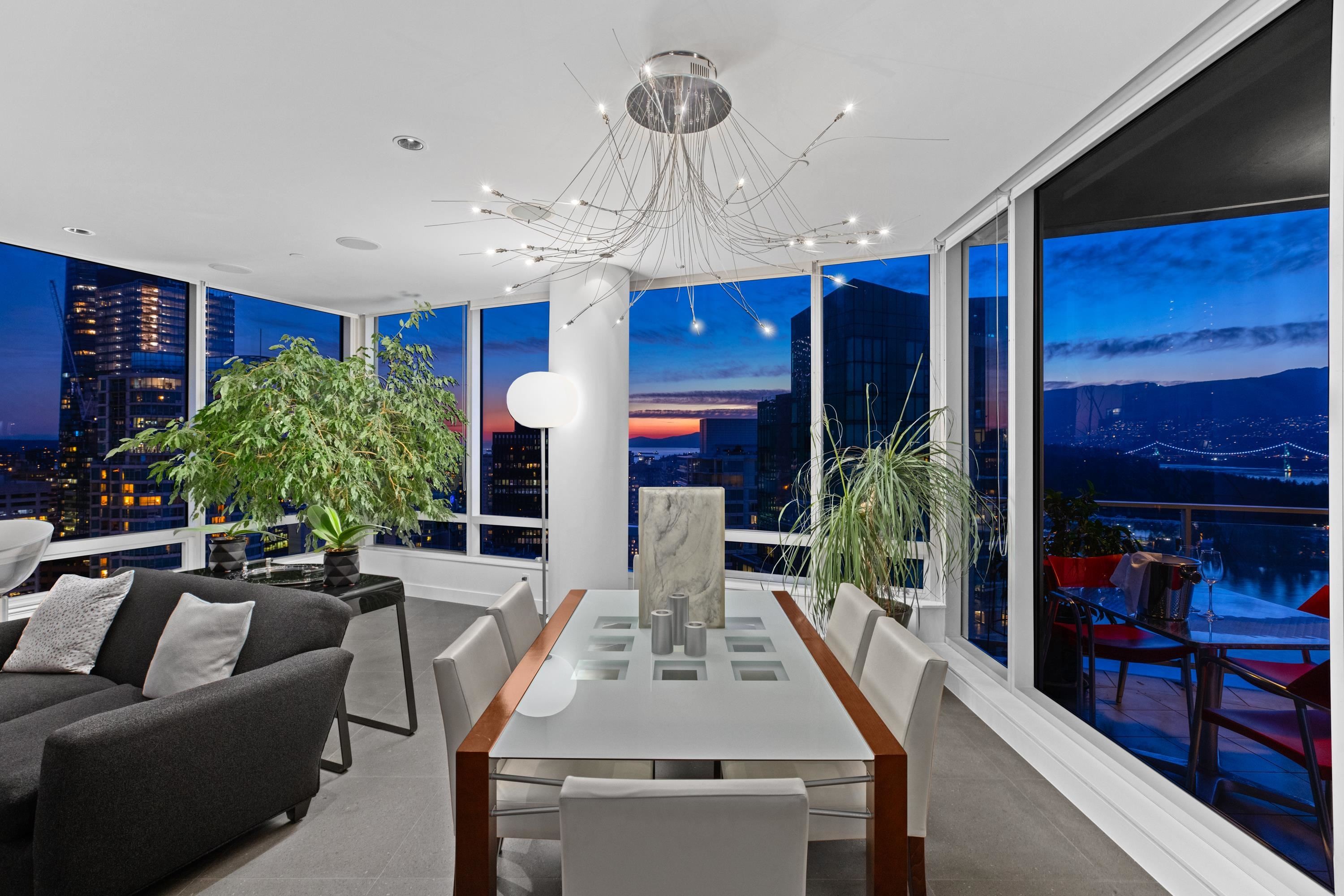 









1077


Cordova

Street West, 2903,
Vancouver,




BC
V6C 2C6

