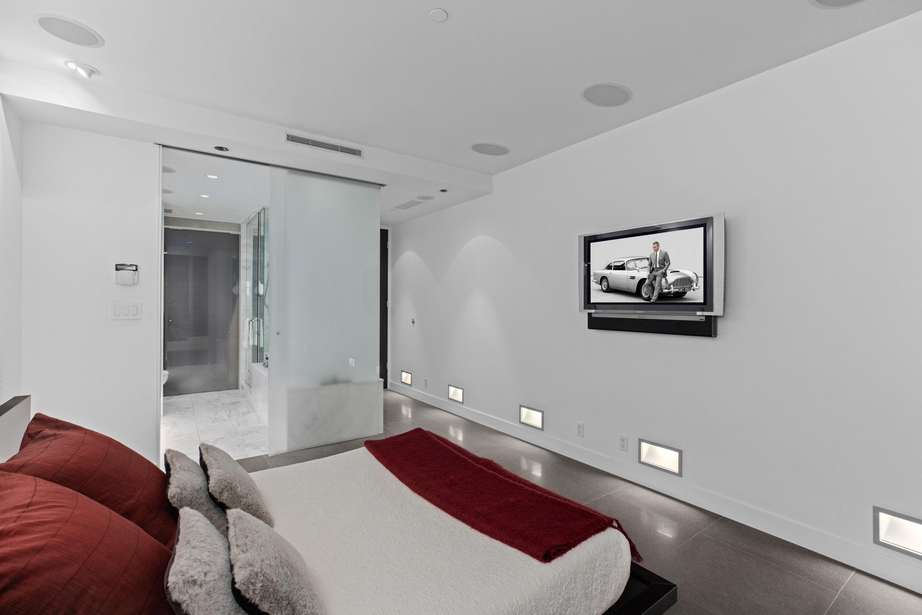 









1077


Cordova

Street West, 2903,
Vancouver,




BC
V6C 2C6

